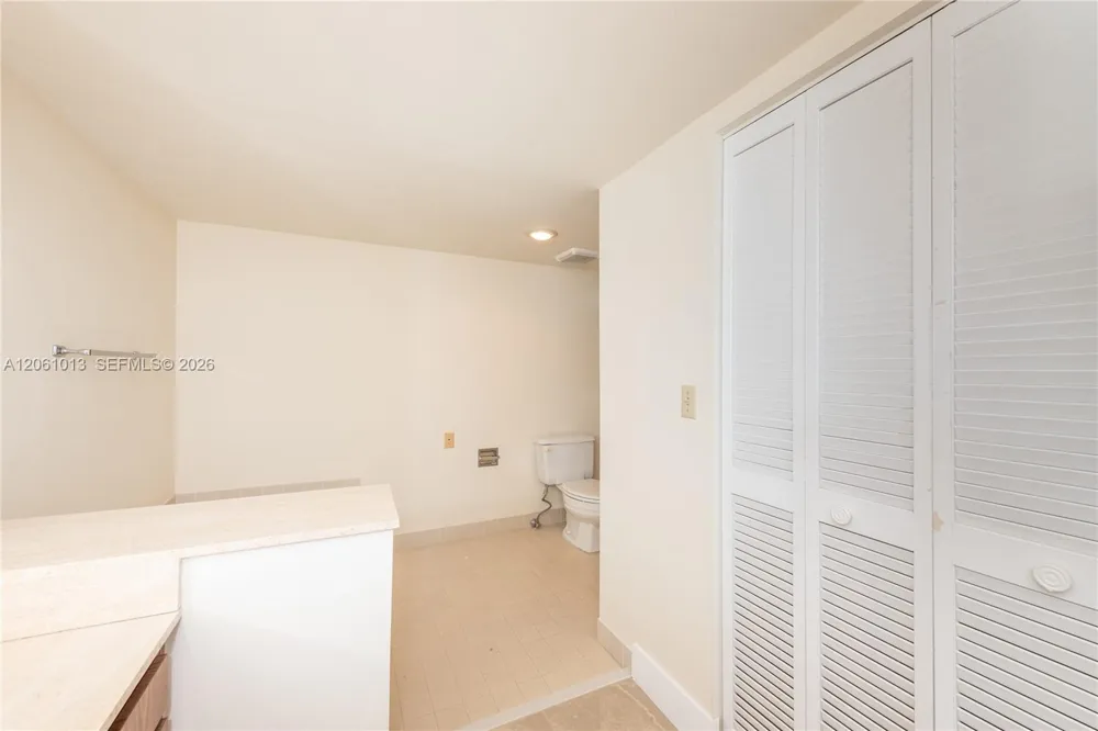 600 Biltmore Way #1014 Coral Gables, FL 33134