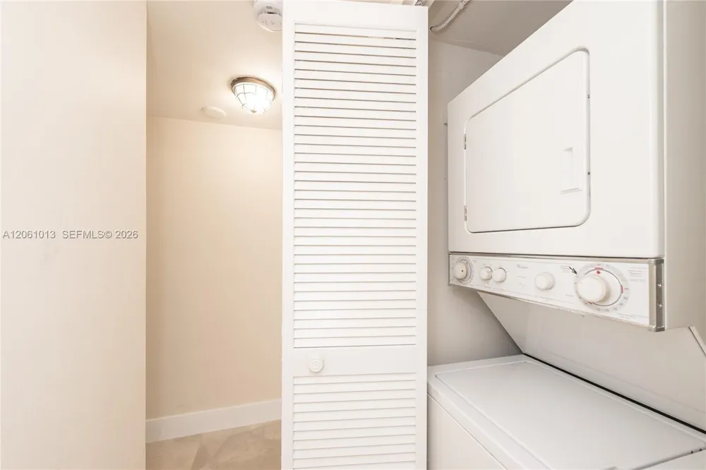 600 Biltmore Way #1014 Coral Gables, FL 33134