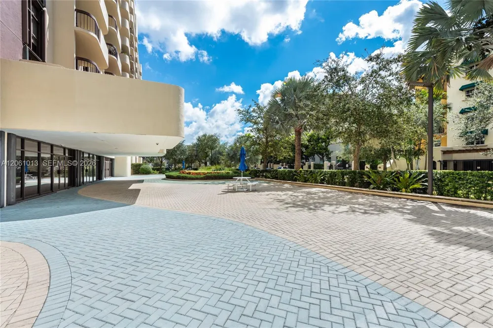 600 Biltmore Way #1014 Coral Gables, FL 33134