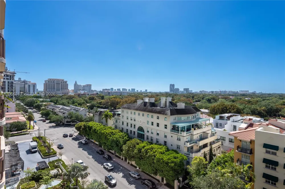 600 Biltmore Way #1014 Coral Gables, FL 33134