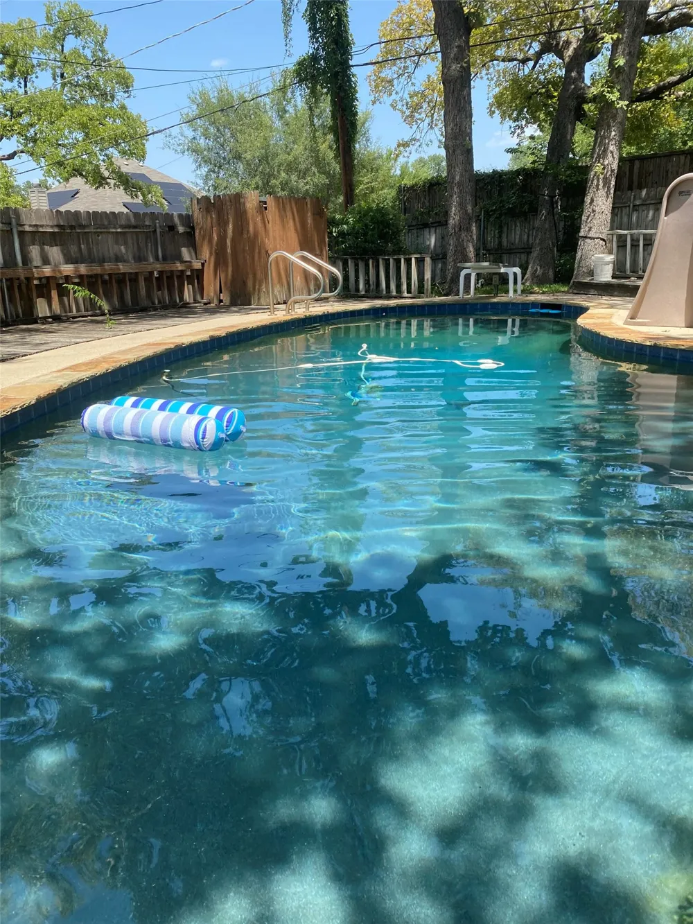 401 Glenhaven Drive Azle, TX 76020