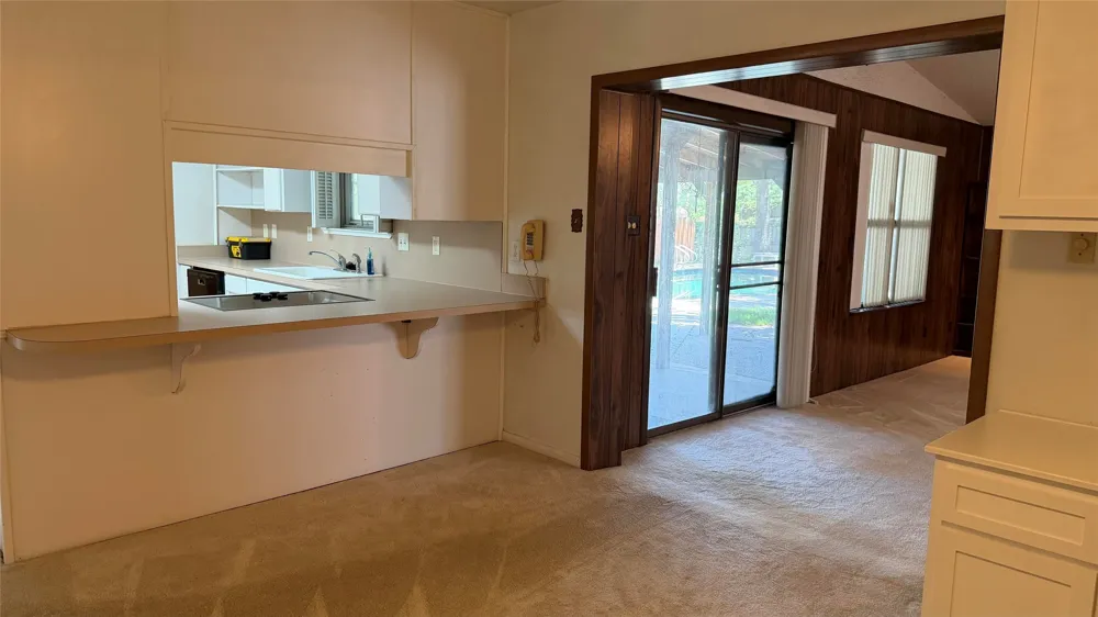 401 Glenhaven Drive Azle, TX 76020