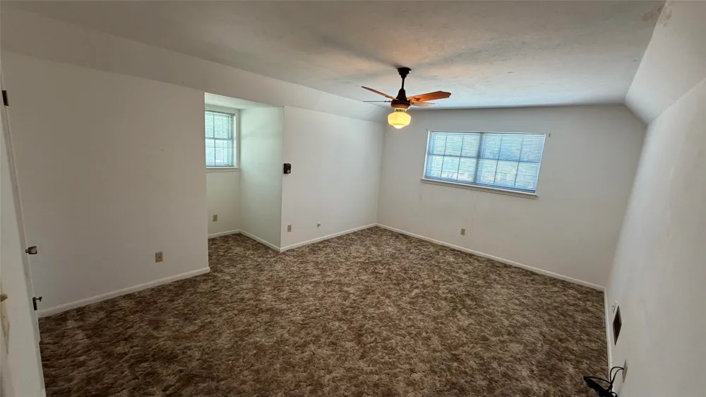401 Glenhaven Drive Azle, TX 76020