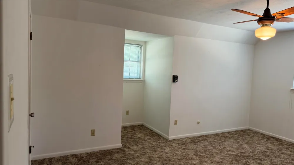 401 Glenhaven Drive Azle, TX 76020