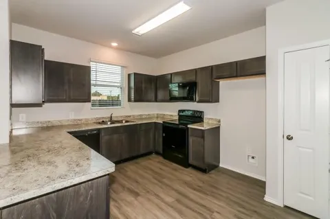 2607 Bouvardia Way