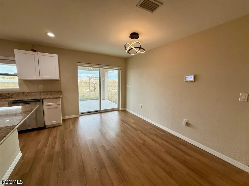 WALDO CIRCLE Labelle, FL 33935