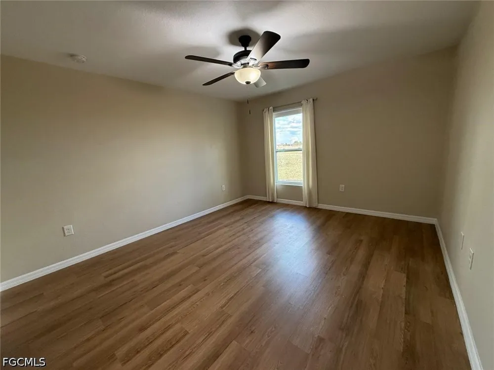 WALDO CIRCLE Labelle, FL 33935