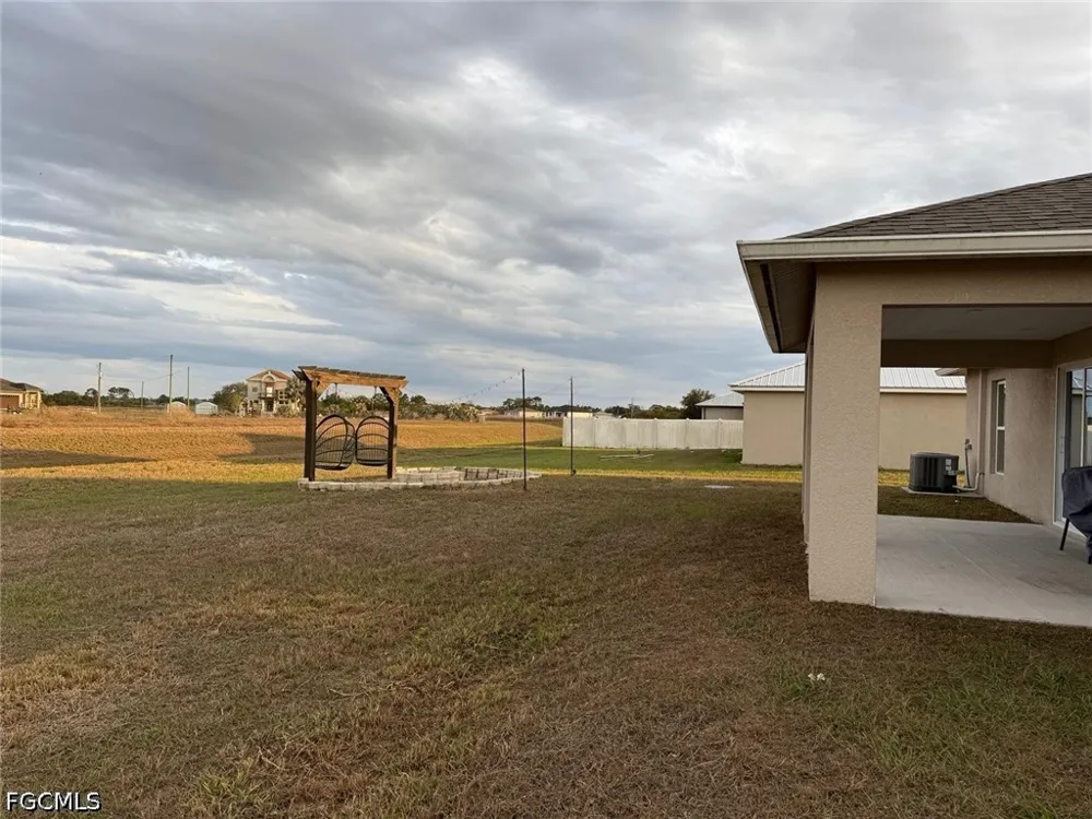 WALDO CIRCLE Labelle, FL 33935
