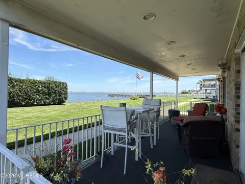 324 Shore Drive #E1