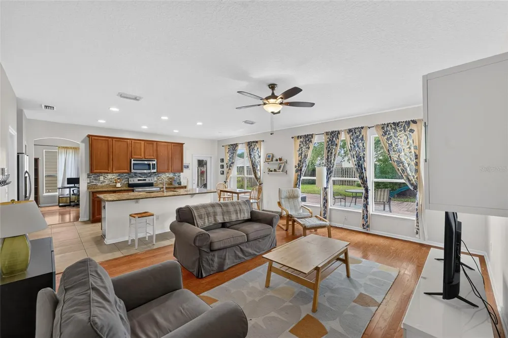 8206 NW 52ND STREET Gainesville, FL 32653