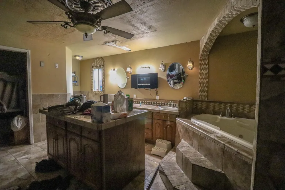 4940 Park Street Beaumont, TX 77705