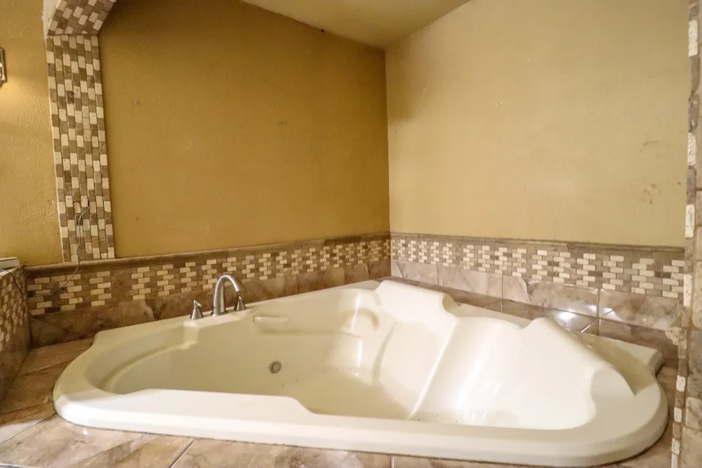 4940 Park Street Beaumont, TX 77705