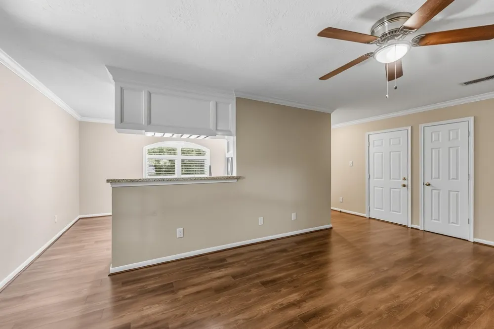 511 Springwood Drive Conroe, TX 77385