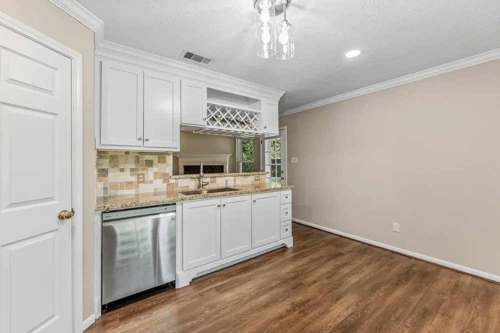 511 Springwood Drive Conroe, TX 77385