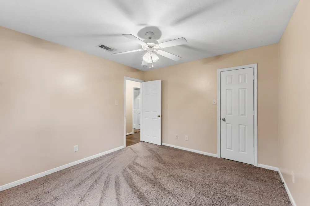511 Springwood Drive Conroe, TX 77385