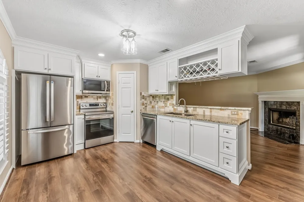 511 Springwood Drive Conroe, TX 77385
