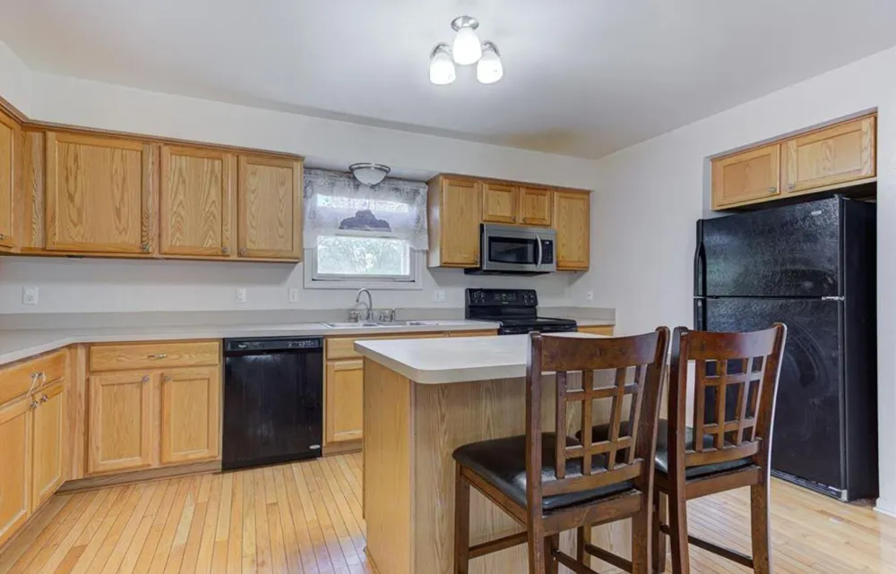 44741 Cherry Hill Road Canton, MI 48188