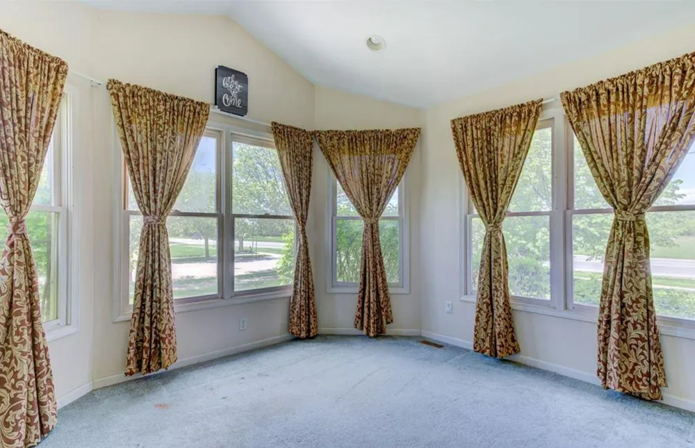 44741 Cherry Hill Road Canton, MI 48188