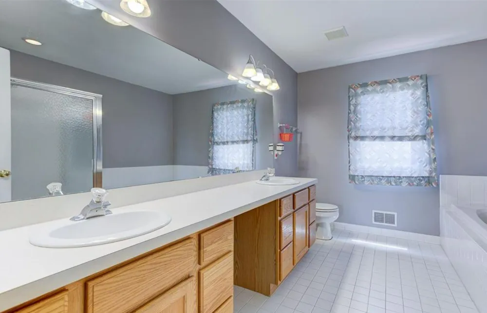 44741 Cherry Hill Road Canton, MI 48188