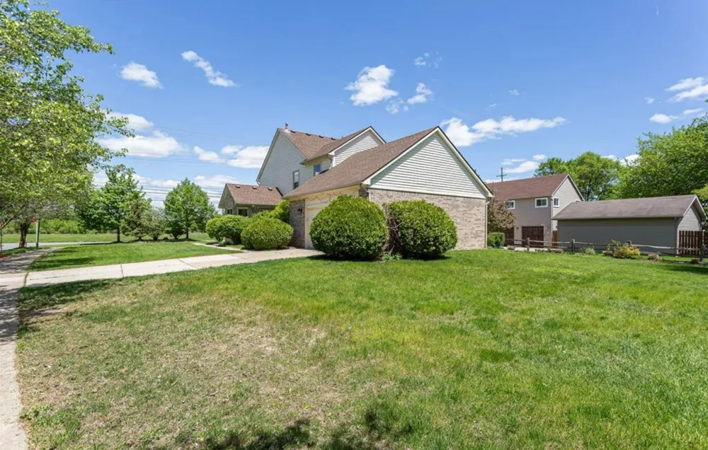 44741 Cherry Hill Road Canton, MI 48188