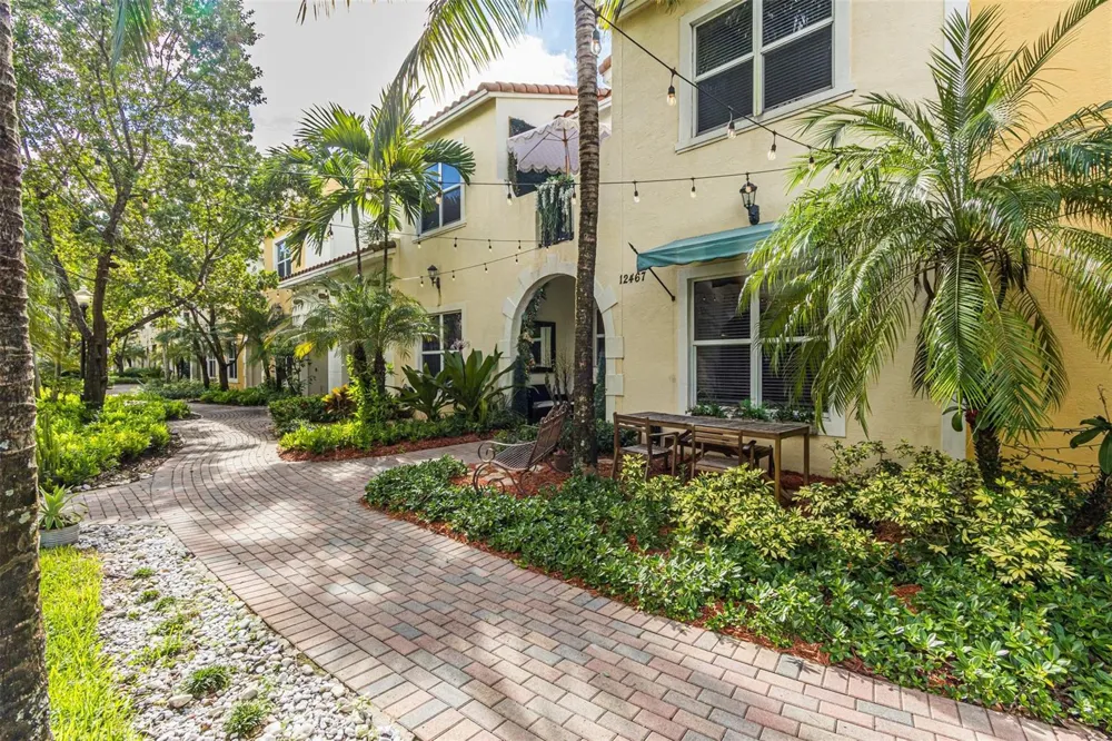 12467 NW 17th Court Pembroke Pines, FL 33028
