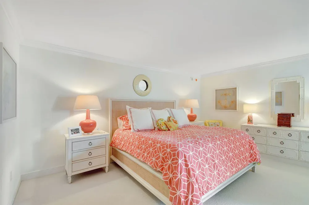 5380 Ocean Drive #7C Riviera Beach, FL 33404