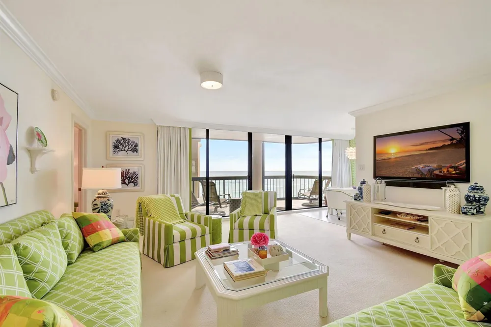 5380 Ocean Drive #7C Riviera Beach, FL 33404