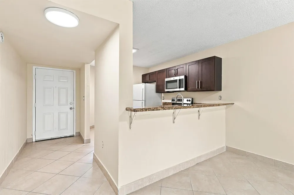 9938 NOB HILL LANE #9938 Sunrise, FL 33351