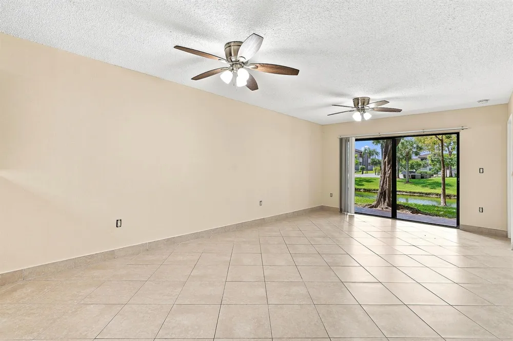 9938 NOB HILL LANE #9938 Sunrise, FL 33351
