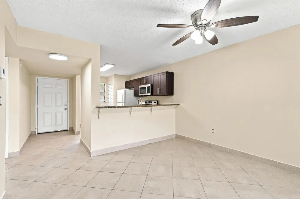 9938 NOB HILL LANE #9938 Sunrise, FL 33351