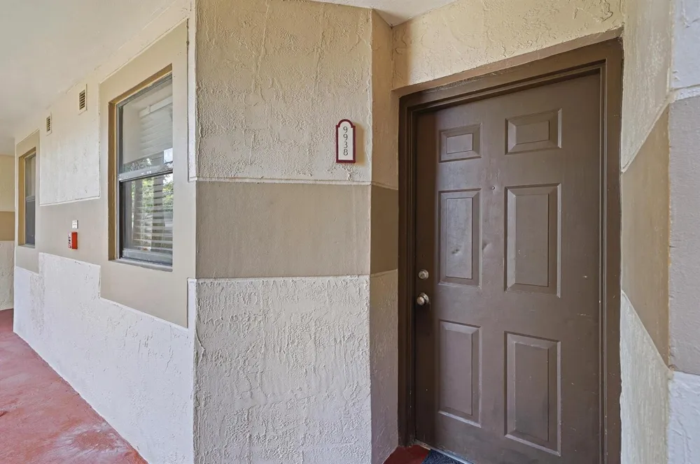 9938 NOB HILL LANE #9938 Sunrise, FL 33351