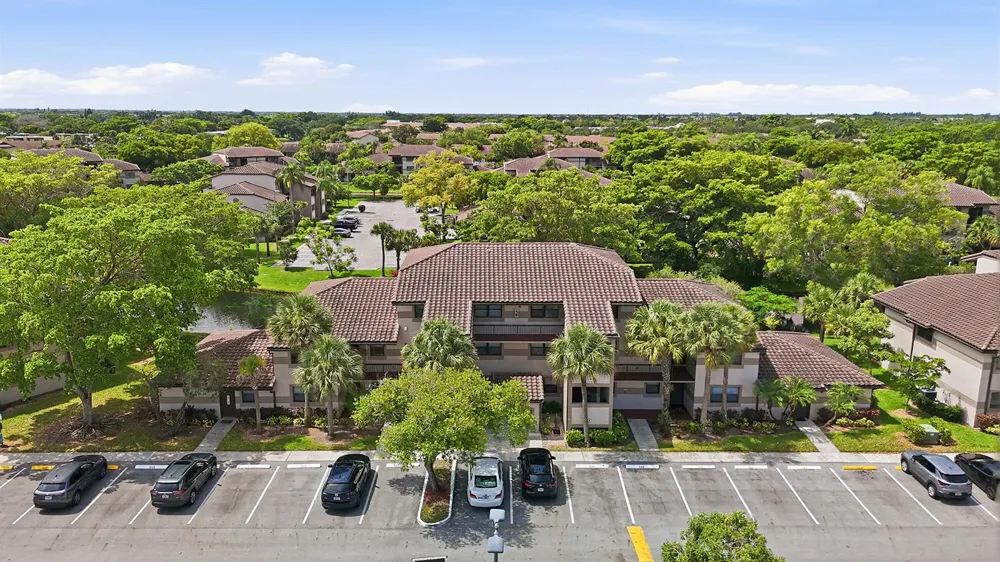 9938 NOB HILL LANE #9938 Sunrise, FL 33351