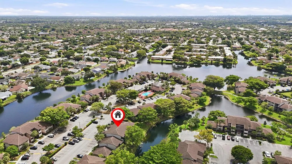 9938 NOB HILL LANE #9938 Sunrise, FL 33351