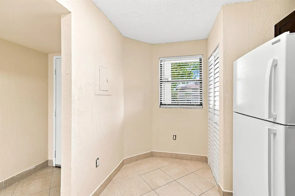 9938 NOB HILL LANE #9938 Sunrise, FL 33351