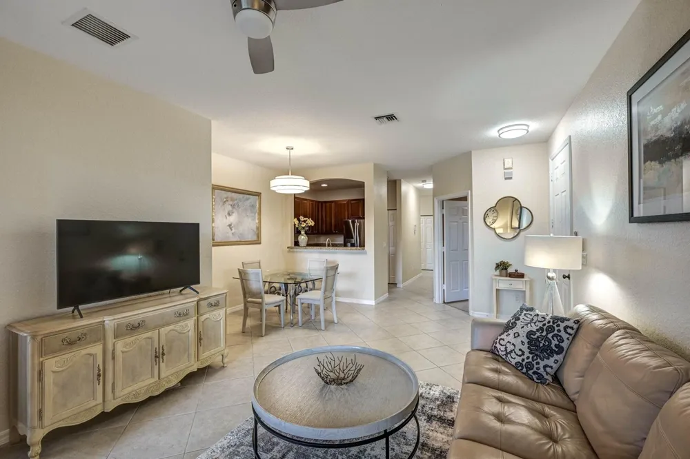 4870 Bonsai Circle #100 Palm Beach Gardens, FL 33418