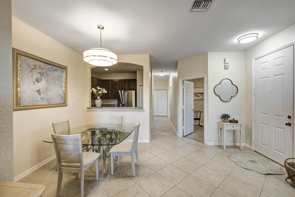 4870 Bonsai Circle #100 Palm Beach Gardens, FL 33418