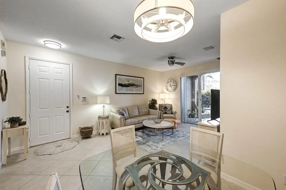 4870 Bonsai Circle #100 Palm Beach Gardens, FL 33418