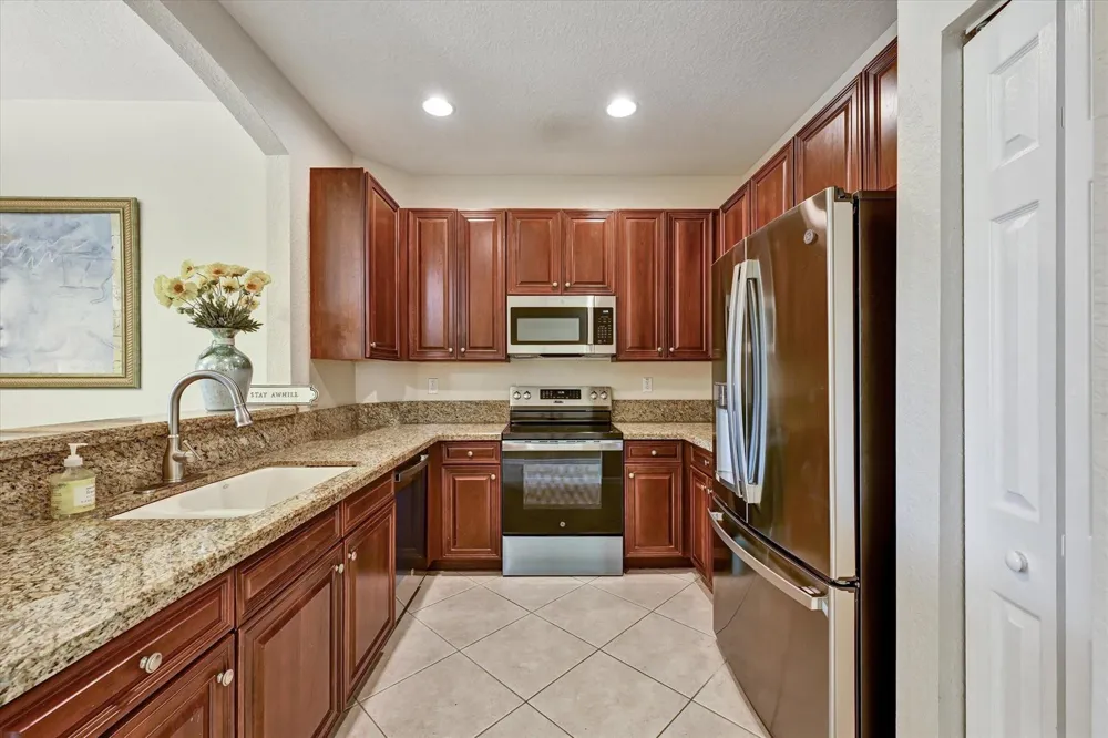 4870 Bonsai Circle #100 Palm Beach Gardens, FL 33418