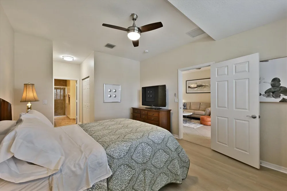 4870 Bonsai Circle #100 Palm Beach Gardens, FL 33418