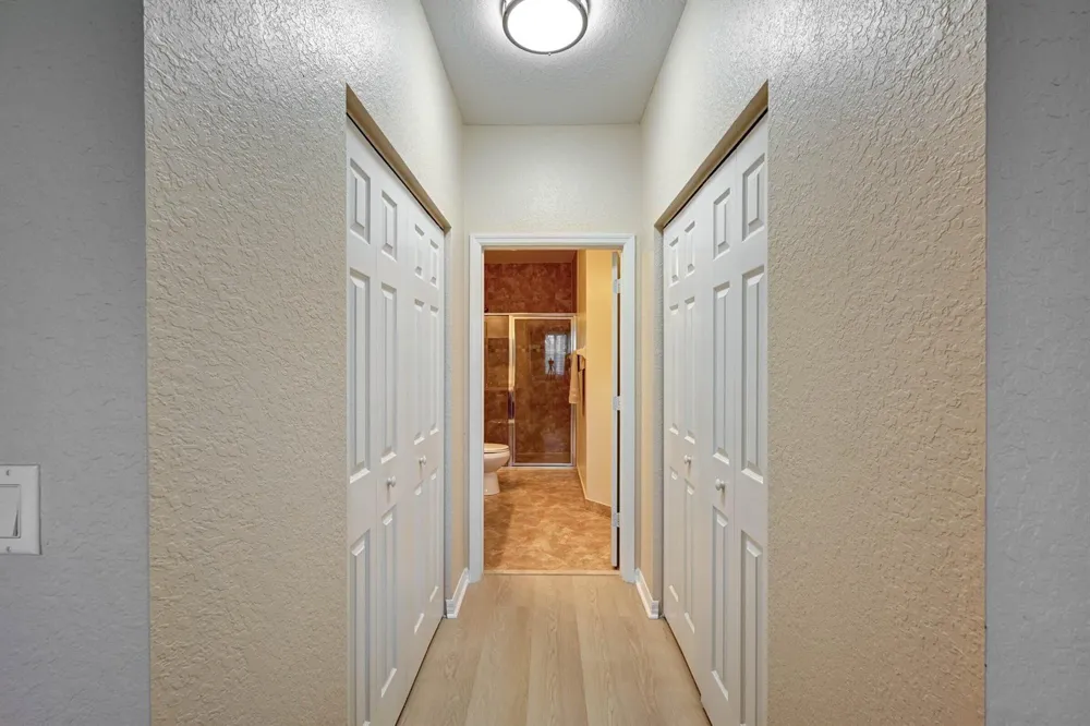 4870 Bonsai Circle #100 Palm Beach Gardens, FL 33418