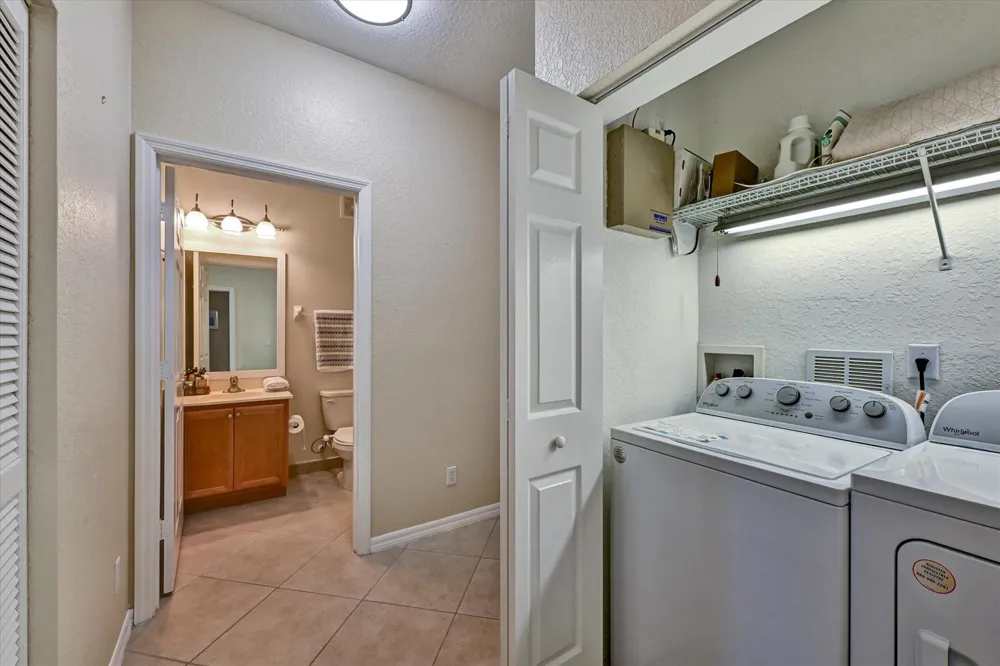 4870 Bonsai Circle #100 Palm Beach Gardens, FL 33418