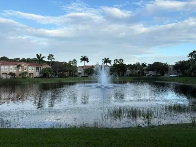 4870 Bonsai Circle #100 Palm Beach Gardens, FL 33418