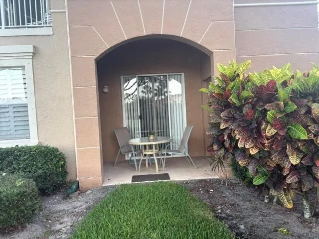 4870 Bonsai Circle #100 Palm Beach Gardens, FL 33418