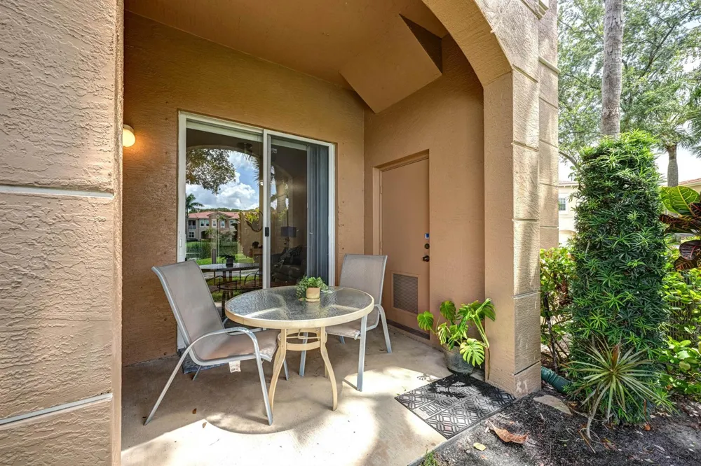 4870 Bonsai Circle #100 Palm Beach Gardens, FL 33418