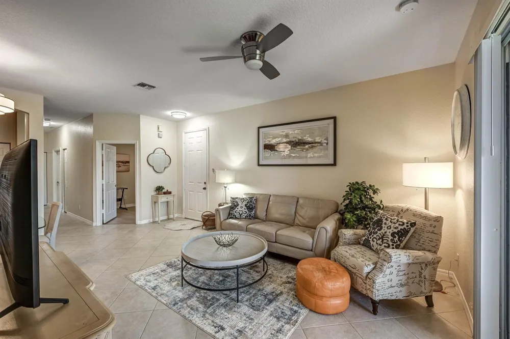 4870 Bonsai Circle #100 Palm Beach Gardens, FL 33418