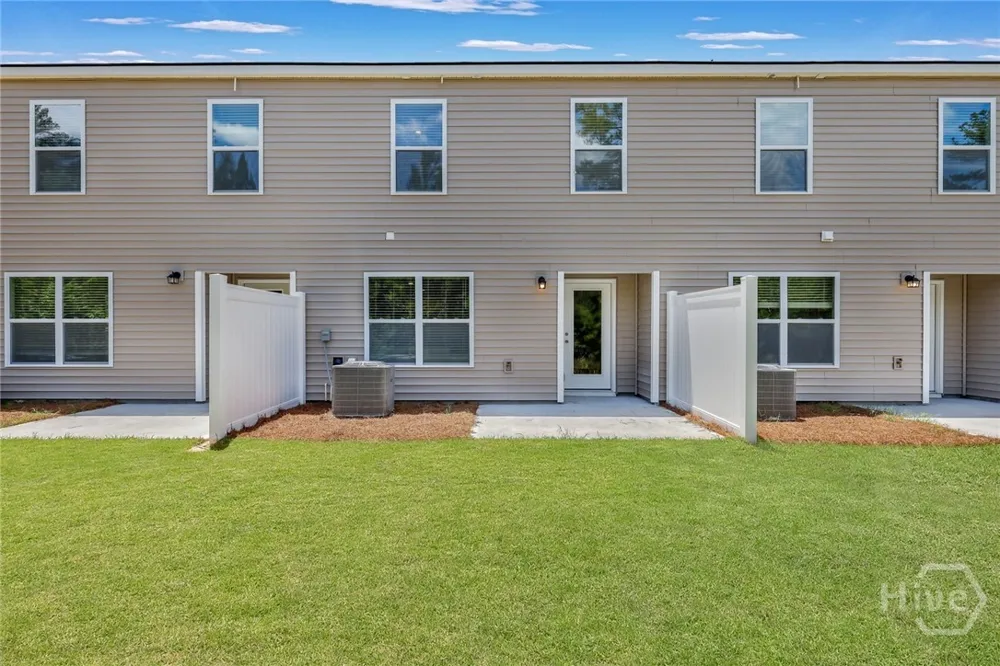 112 Coneflower Road Bloomingdale, GA 31302