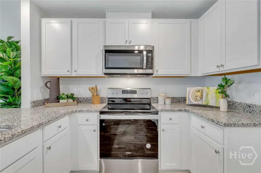 112 Coneflower Road Bloomingdale, GA 31302