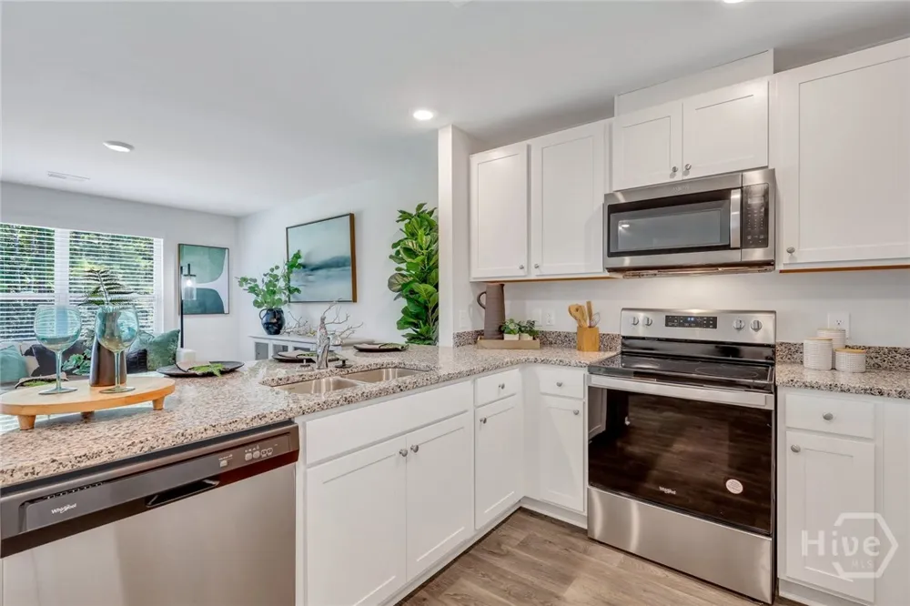 112 Coneflower Road Bloomingdale, GA 31302