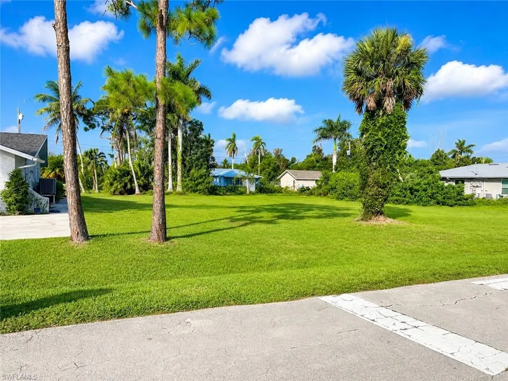 5419 Avenue E Bokeelia, FL 33922