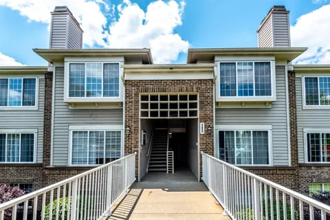 4220 Endeavor Drive #101